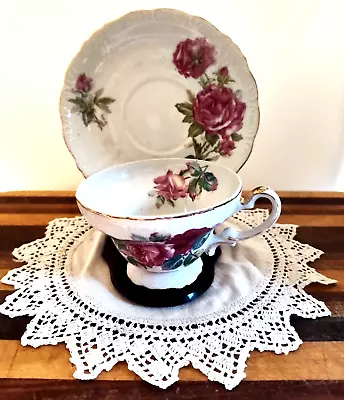 Teacup Cup & Saucer Red Roses Made In Japan Ucagco Gold Rim Porcelain Bone China • $16.99