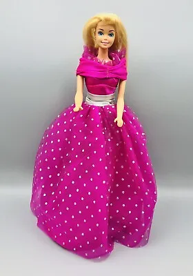 Vintage 1990s Hawaiian Fun Barbie Doll In Beautiful Fushia Dress & Shoes • $14.99