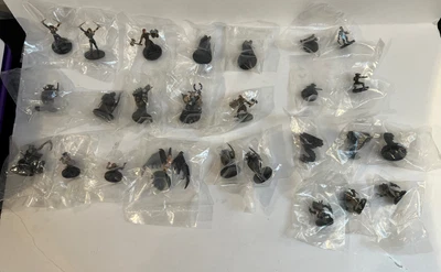 $49.20 • Buy Dungeons And Dragons D&D Miniature Lot (26 Figures) With Duplicates*
