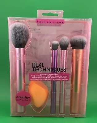 Real Techniques Everyday Essentials Brush Set - 5 Piece Collection For Makeup • $21.34