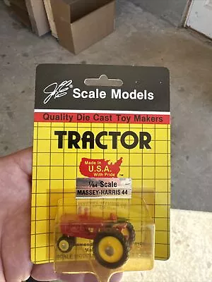 MASSEY HARRIS 44 TRACTOR NF 1/64  JE Scale Models • $15