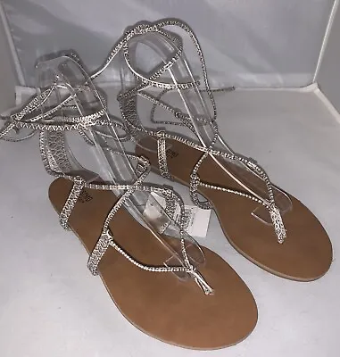 Gold Mabel MOSSIMO Gladiator Strappy Thong Sandals ~ Women Size 6 • $18.99