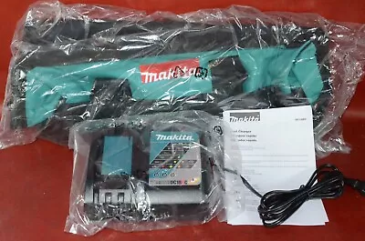 Makita 20  Contractor Tool Bag 831303-9 & DC18RC Fast Charger 14.4-18V Battery • $45