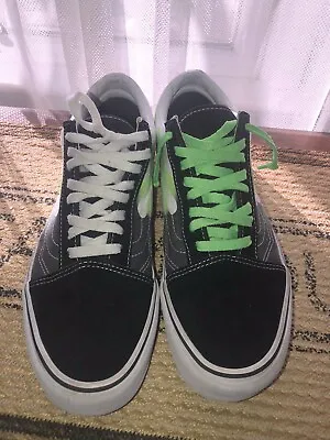 Vans Old Skool Flame Size Mens 10.5 Black Green Suede Canvas Skate Shoes NICE! • $18.95