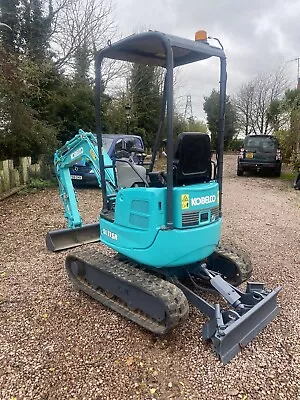 Kobelco SK17SR-3E Mini Digger Excavator  1.9 Ton 2017 Kubota JCB CAT Takueichi • £11995