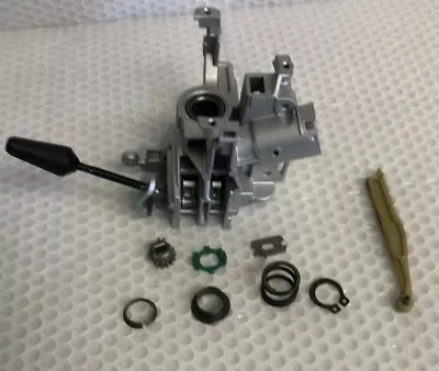 $79.99 • Buy 2002  Ford F-150 F-250 F-350 Upper Tilt Steering Column Housing