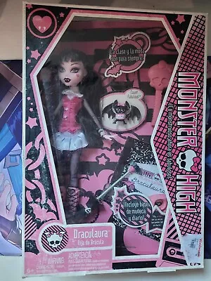 Monster High Draculaura First Wave Elastic Doll Open Box - Used • $220