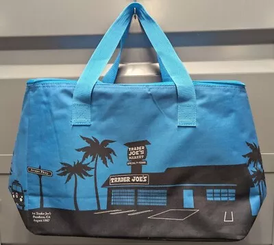 Trader Joe's 8 Gallon Reusable Large Insulated Collapsable Tote Cooler Bag Blue • $19