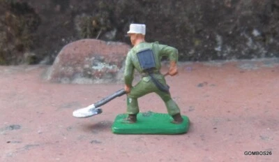 $3.75 • Buy Starlux Soldier Small Size Foreign Legion / Legionnaire Mine Detector