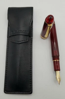 £64 • Buy Platinum 3776 Century Fountain Pen Bourgogne With Gold Trim 14k Gold Nib