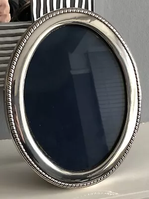 LOVELY & STYLISH VERY LARGE 8.75  X 6.75  OVAL HALLMARKED SILVER PHOTO FRAME • £0.99