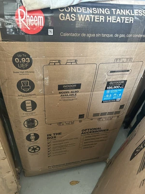 $900 • Buy Rheem  Tankless Water Heater 9.5gpm. Natural Gas