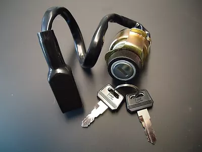 NEW Kawasaki Z650 Z750  Ignition Switch & 2 Keys  4 Wire G1-04 • £24.95