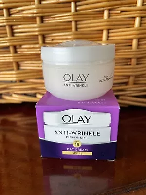 BNIB OLAY Anti-Wrinkle Firm And Lift Day Cream SPF 15 - 50ml • £4.50