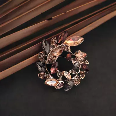 Luxury Vintage Style Wreath Brown Crystal Brooch Pin - Jewelry Pouch / Box • $13