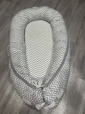 Newborn Baby Nest/Pod • £10