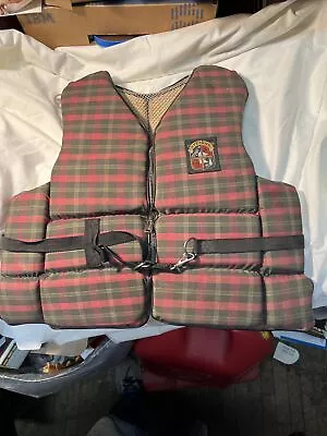 Vintage Stearns Red Plaid Type III Zip Life Jacket Sans-Souci Vest Medium 40-42 • $49.99