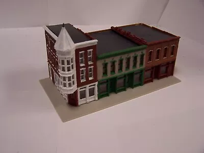 Walthers N Scale Merchant Row Buildings - Lot P70 • $54