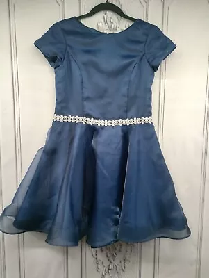 Girls Blue Formal Dress Size L Tulle Detailed Rhinestone Waist Embellishment  • £13.67