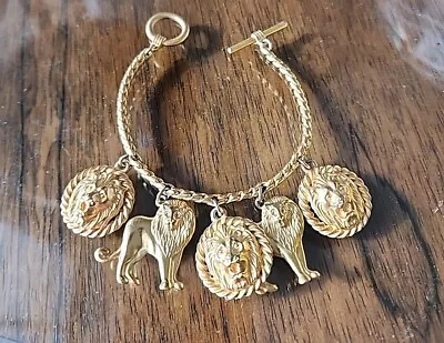 VINTAGE LION’S HEAD CHARM Versace Style BRACELET CHUNKY CHAIN GOLD Tone METAL • $99.99