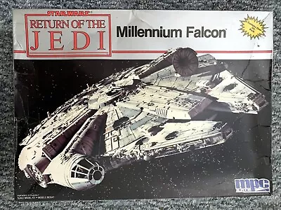 Star Wars Return Of The Jedi Millennium Falcon Commemorative Model Kit 8917 MPC • $45.99