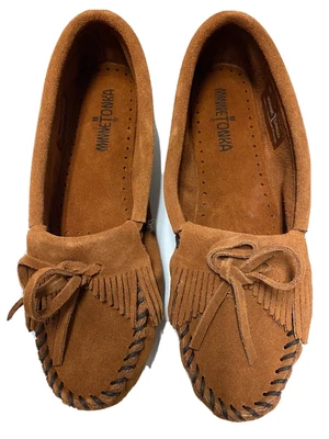 $32 • Buy Minnetonka Kilty Hardsole Moccasins Brown Suede 402 Slip On Shoe Womens Size 6.5