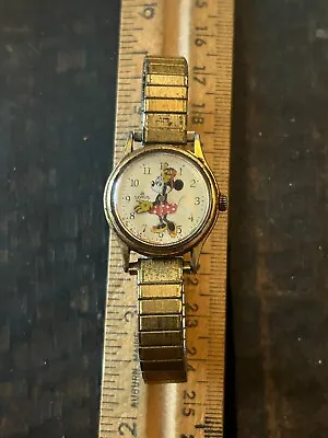 Vintage Minnie Mouse Disney Wristwatch • $8