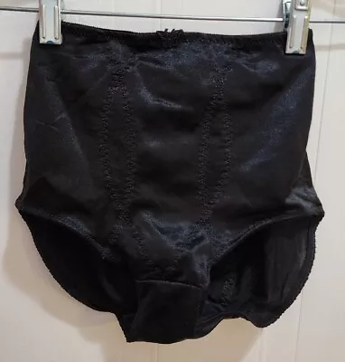Vintage Women's Leonisa International Shaper Panty Black Size Small Style 2213 • $32.10