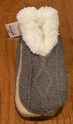 Mixit NWT Cozy Slipper Socks--Retail $10 • $5.99