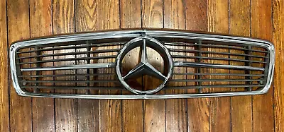 1972 -1989 Mercedes R107 450slc Front Grille Grill • $180