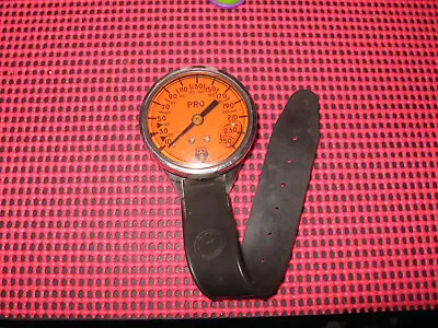 VINTAGE US DIVERS AQUA-LUNG PRO DEPTH GAUGE RARE ORANGE FACE Missing 1/2 Strap • $189.99