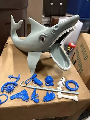 Vintage 1975 Ideal Toy Game Of JAWS W/12 Pieces Gaff Hook D • $20.50