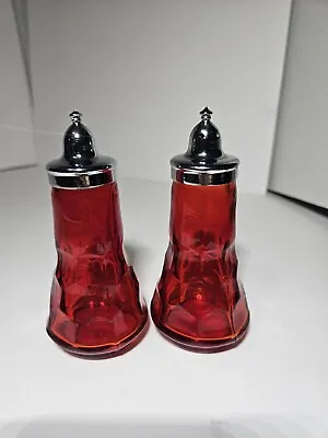 Viking GEORGIAN RUBY Red Salt And Pepper Shaker Set Honeycomb Thumbprint • $17.99