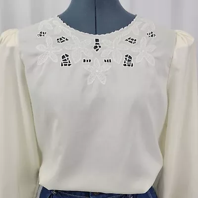 Vintage Lady Madeira Cream Blouse W Cutout Embroidery Accents Size 12 • $16.49