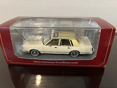 NEO American Excellence 1/43 1986 Lincoln Town Car Yellow 1:43 Neo 43545 NEW! • $199