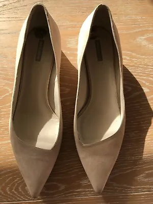 £30 • Buy GIORGIO ARMANI Woman Buckskin Cream Shoes Size 40/6.50 UK