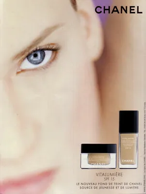 Chanel Paper Advertising - 2002 Foundation  Vitalumière • $3.14