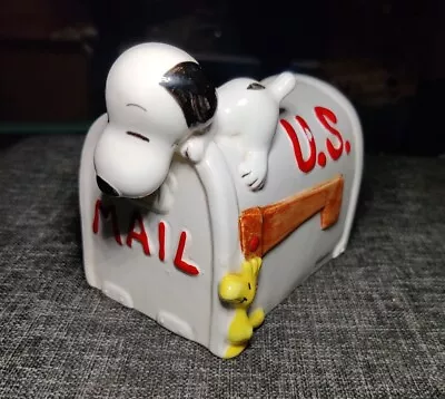 Vtg Snoopy Woodstock Peanuts Ceramic Mailbox Planter Pencil Desk Holder Rare! • $39.99