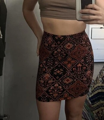 $65 • Buy Arnhem Mini Skirt Size 6 Black And Patterned 