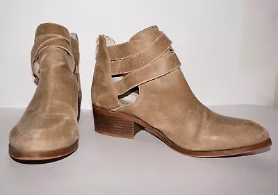 Women's SEYCHELLES Tan Beige Distressed Leather SCOUNDREL Ankle Boots US 9 • $15.19