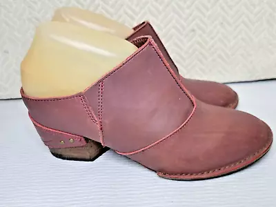 SERGIO TOMANI Daria Clogs Block Heel Comfort Mules Shoes Womens EU 37 US 6.5/7 • $24.99