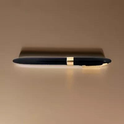 Vintage Black And Gold Sheaffer Snorkel White Dot Fountain Pen 5 5/8  Read #7832 • $9.50