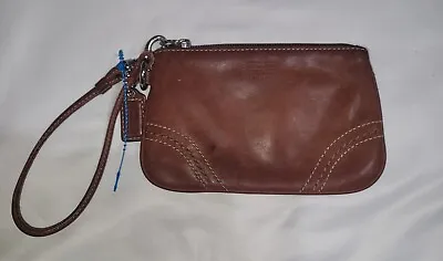 Vintage Coach Brown Leather Wristlet Small Mini Clutch Purse Travel  • $26.38