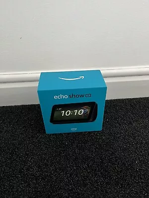 New In Sealed Box Amazon Echo Show 5 • £31