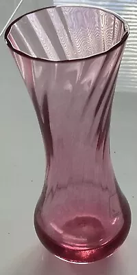 Caithness Pink Glass Vase 7.25” Tall • £10