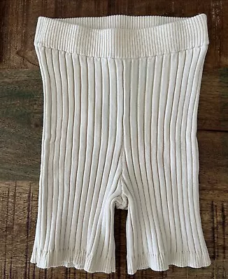 H&M Beige Knit Ribbed Shorts XS • $17