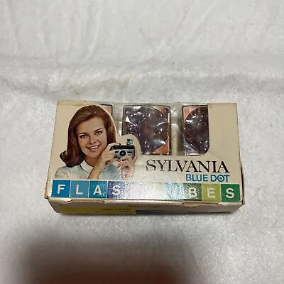 $7 • Buy SYLVANIA BLUE DOT FLASHCUBES - Box Of 3 Cubes (12 Flashes)