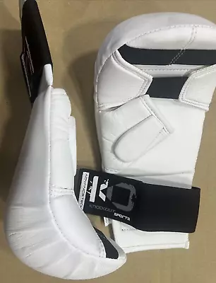 Knock Out Sport Karate Mitts Pads XL Sparring Gloves Training Competition WHITE • £14.39