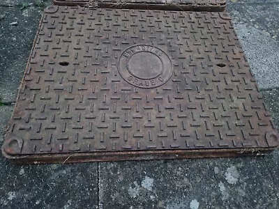 Cast Iron Manhole Drain Cover & Frame 678mm X 525mm Lifting Keyholes Inspection • £140