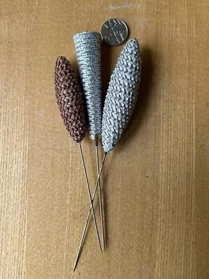 £6 • Buy 3 Vintage Hat Pins In VGC